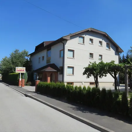 And Panker Maison d'hôtes